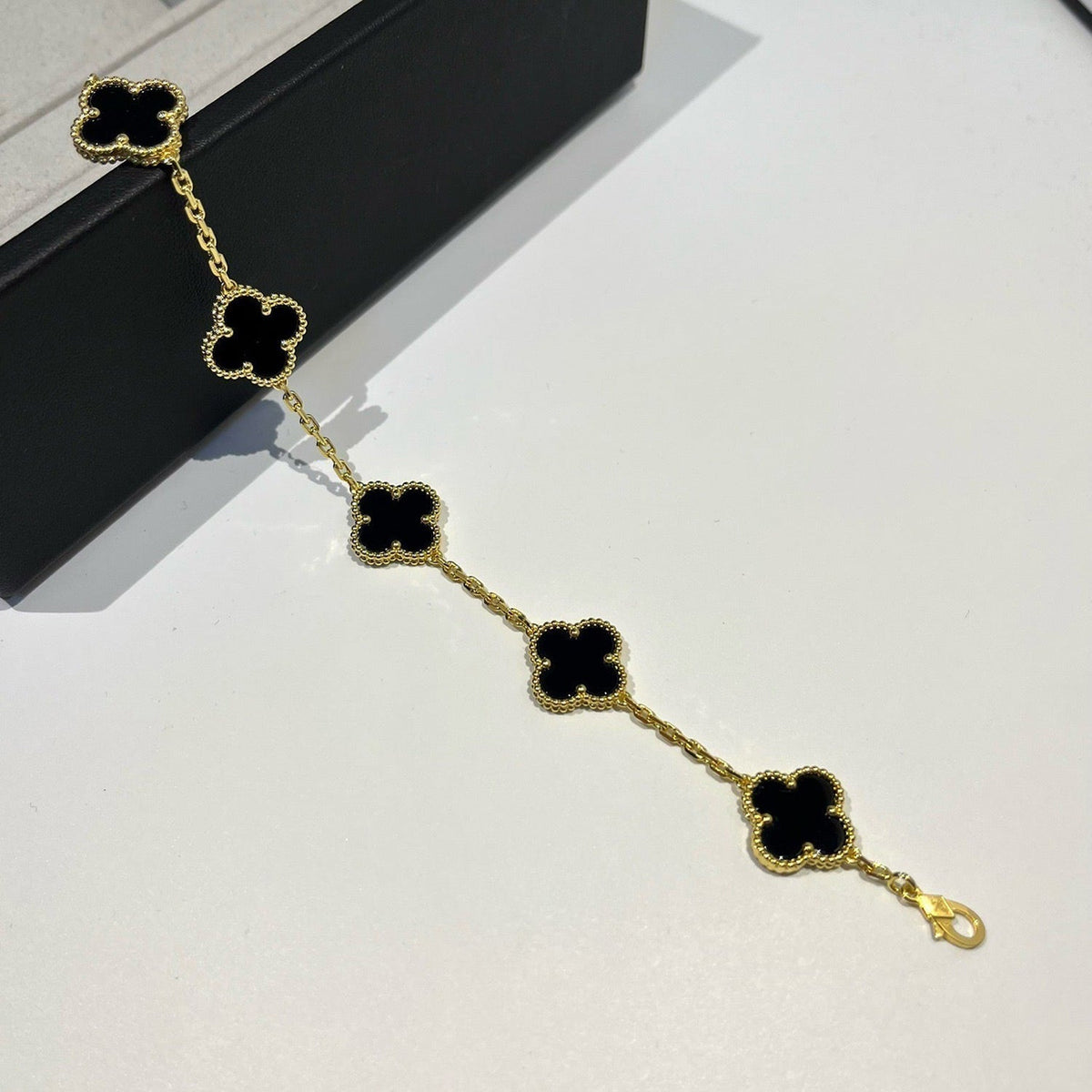[⭐Clover Jewelry] CLOVER 5 MOTIF ONYXS BRACELET COLLECTION