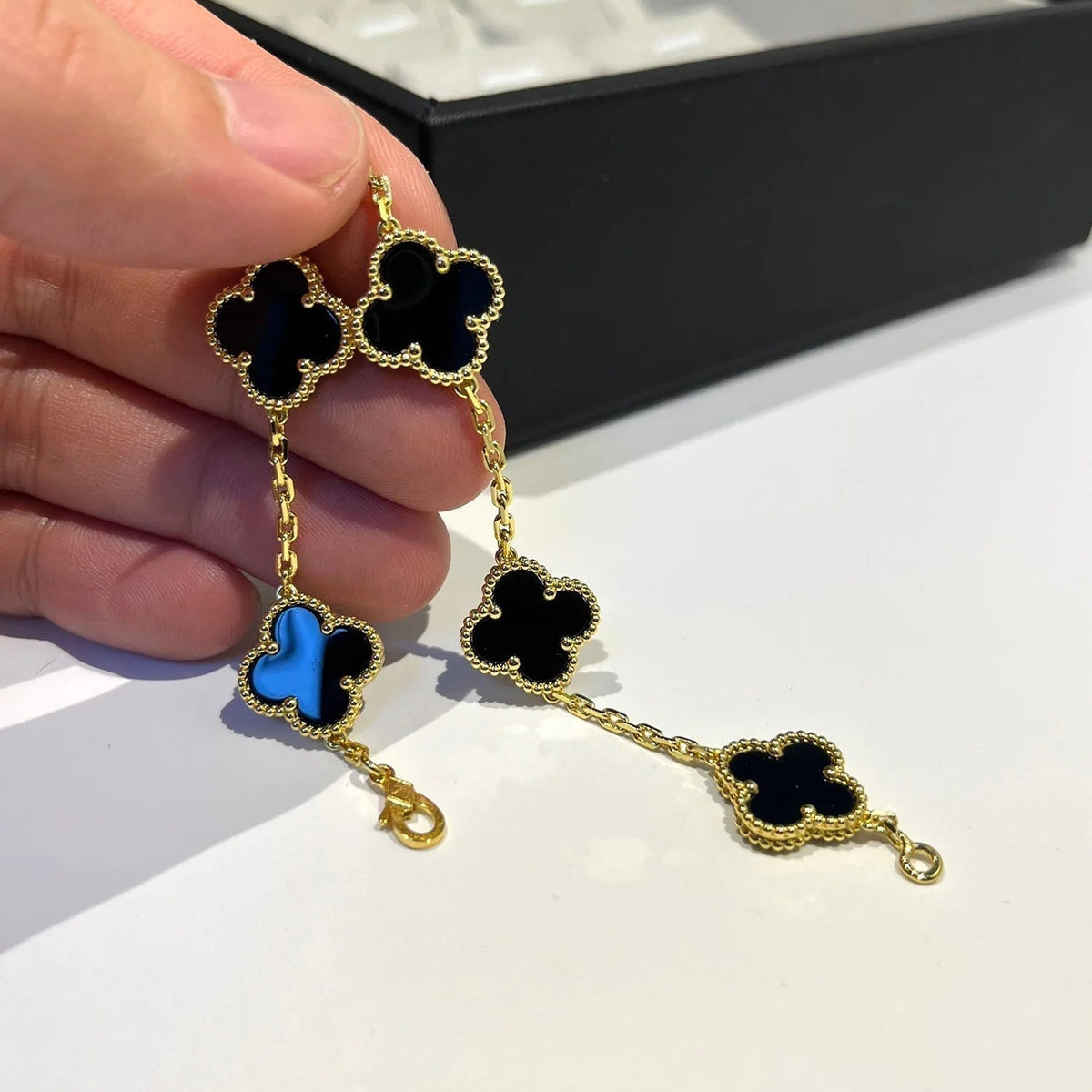 [⭐Clover Jewelry] CLOVER 5 MOTIF ONYXS BRACELET COLLECTION