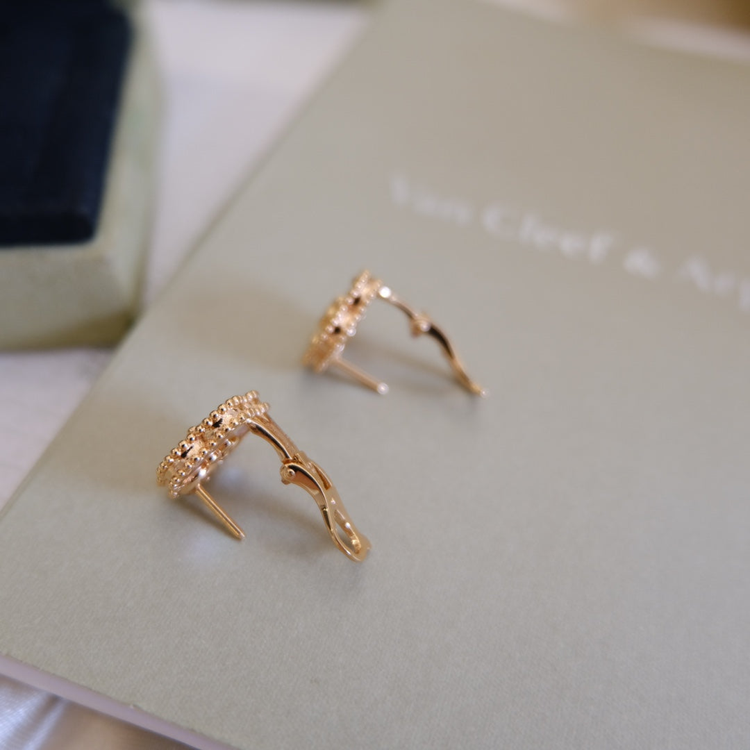 [⭐Clover Jewelry]2026 NEW STYLE LUCKY SPRING EARRINGS