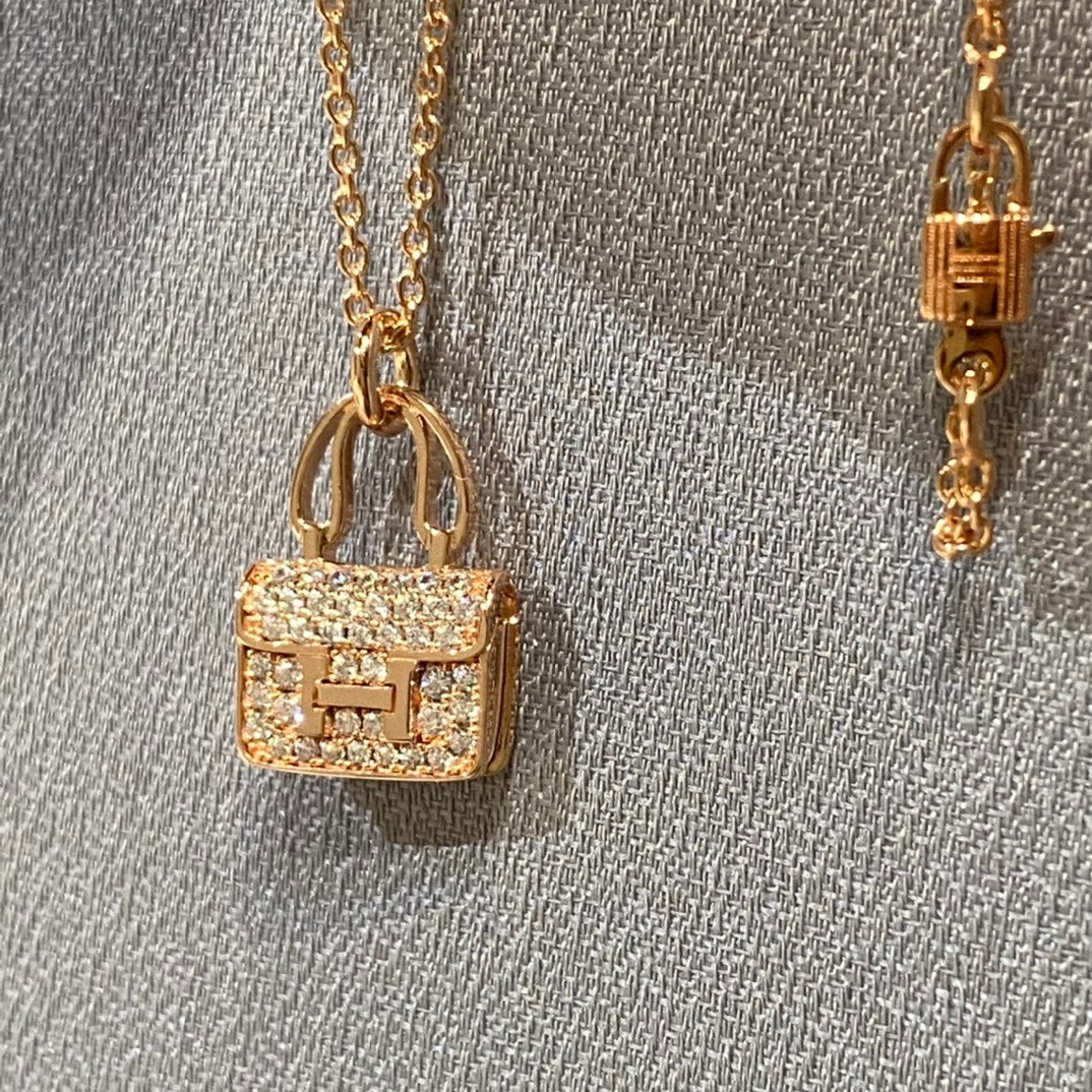 [⭐Clover Jewelry]CONSTANCE PEDANT DIAMOND NECKLACE