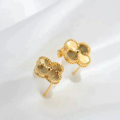 [⭐Clover Jewelry]CLOVER MEDIUM 1 MOTIFS LASER EARRINGS