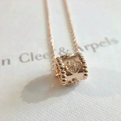 [⭐Clover Jewelry]PERLEE PEDANT NECKLACE GOLD / ROSE GOLD