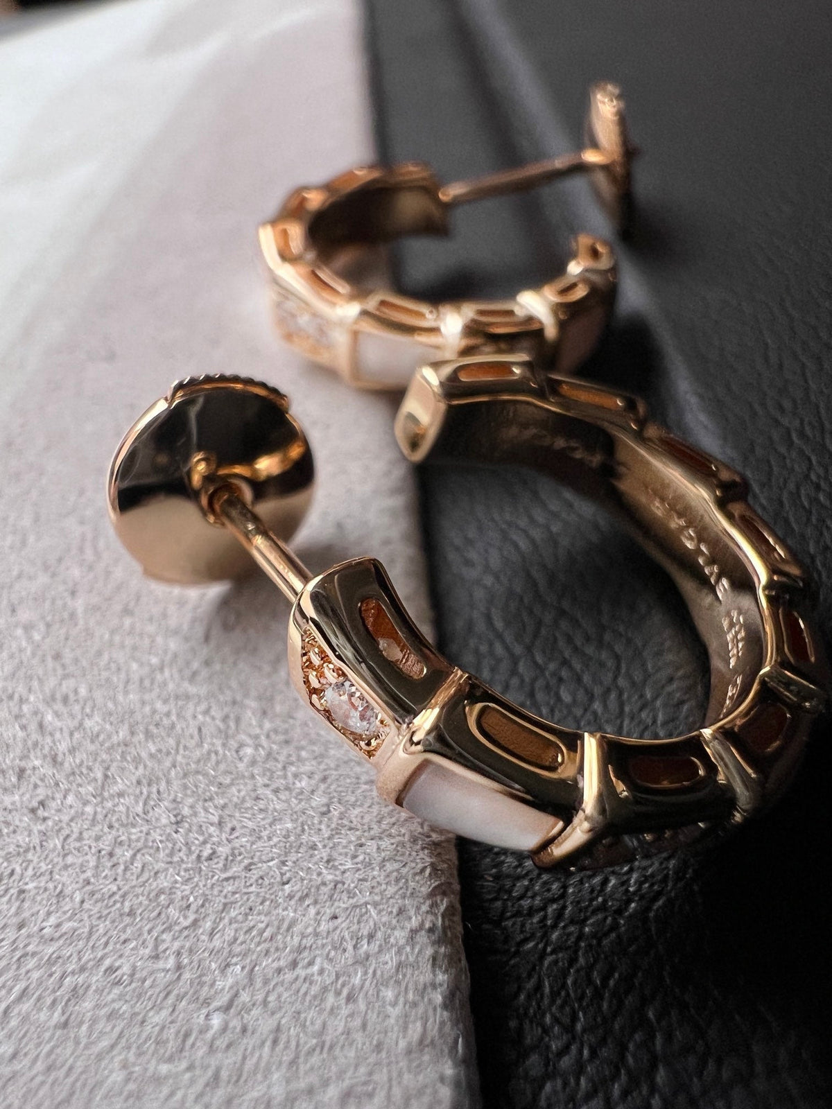 [⭐Clover Jewelry]SERPENTI MOP PINK GOLD EARRINGS