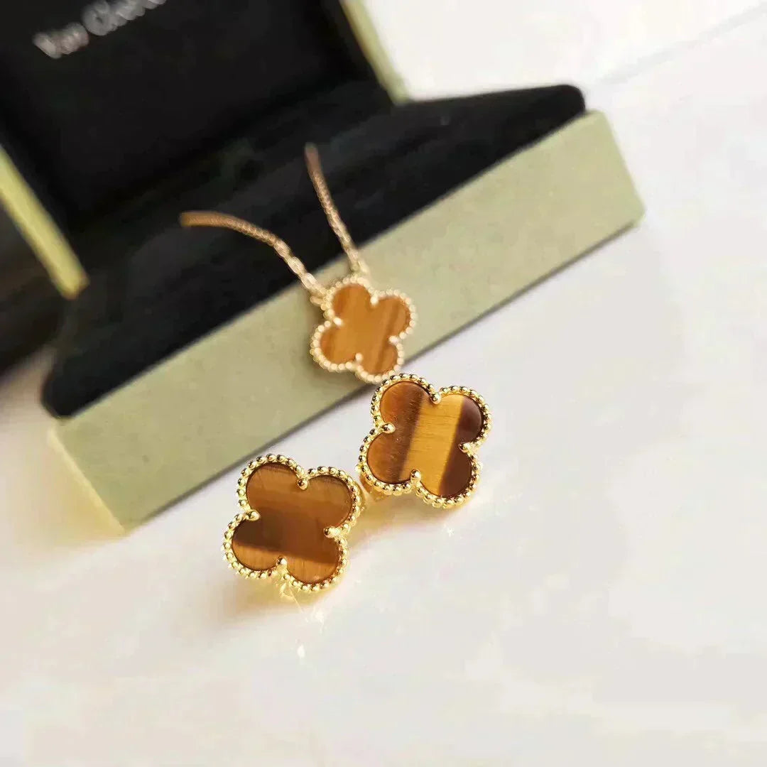 [⭐Clover Jewelry]CLOVER MEDIUM 1 MOTIFS TIGER EYE EARRINGS