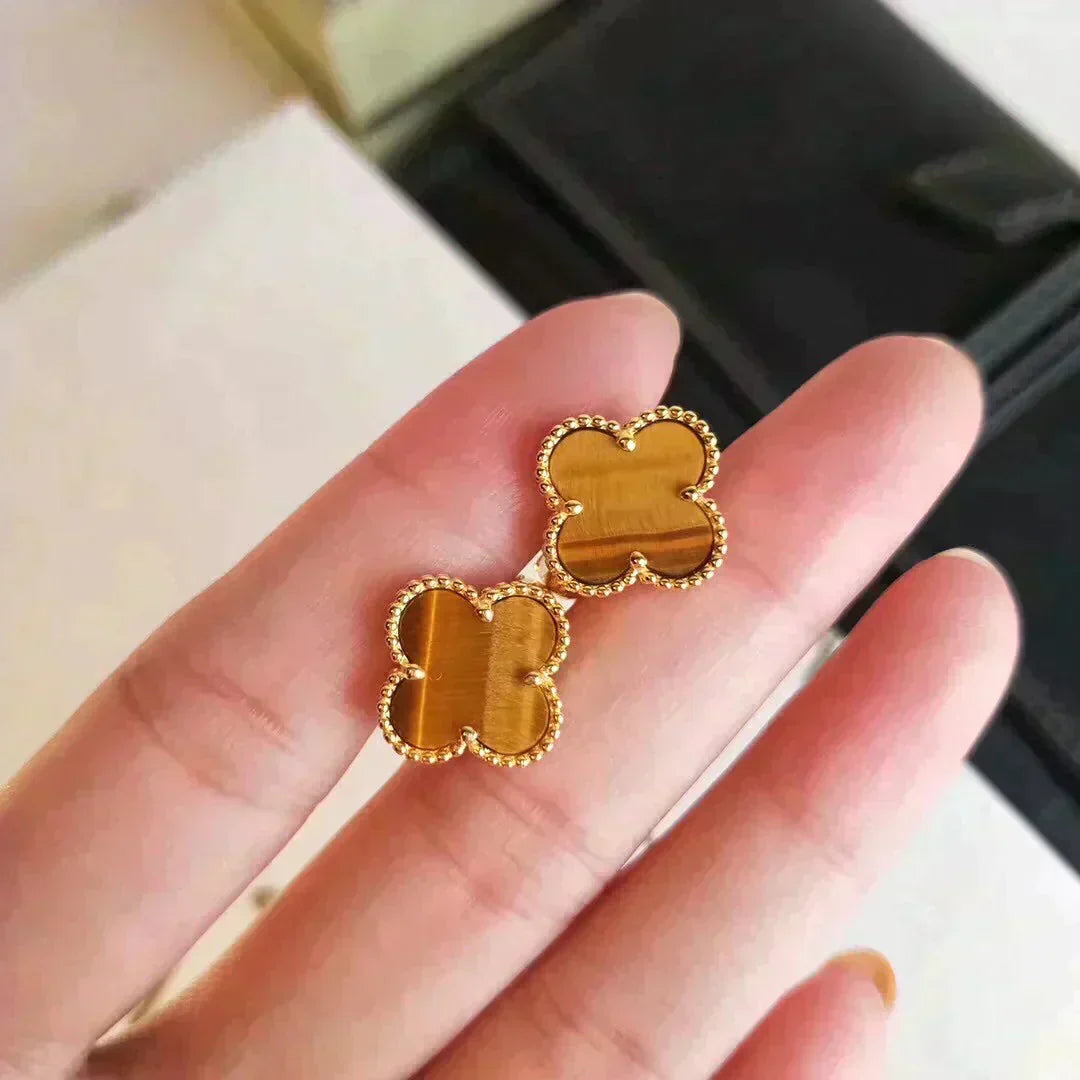 [⭐Clover Jewelry]CLOVER MEDIUM 1 MOTIFS TIGER EYE EARRINGS