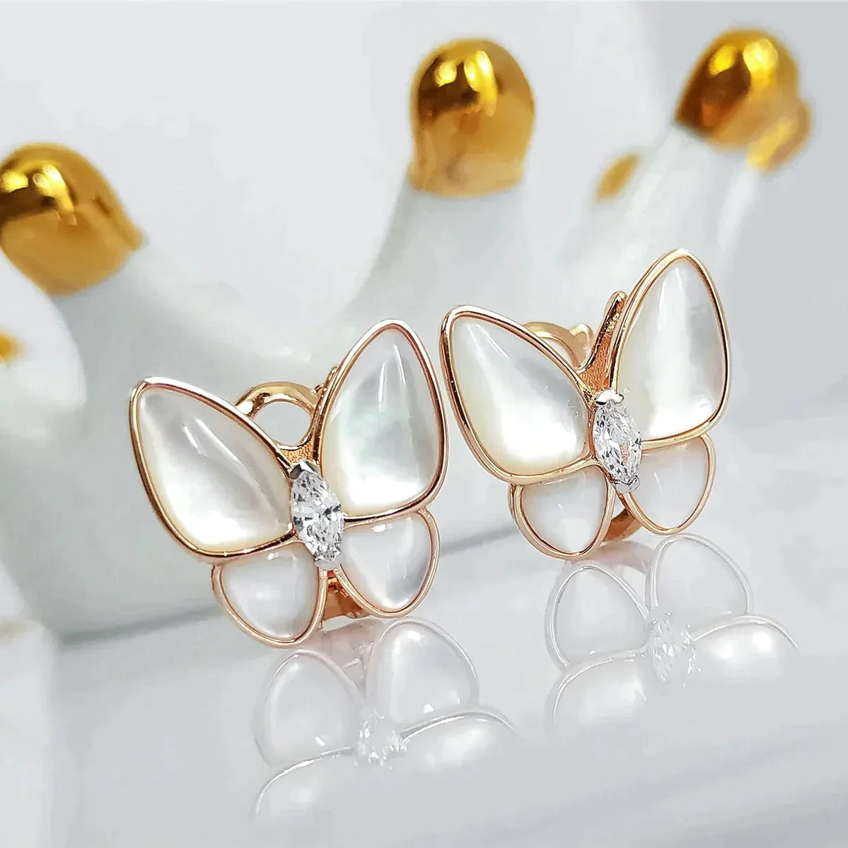 [⭐Clover Jewelry]BUTTERFLY MOP DIAMOND EARRINGS