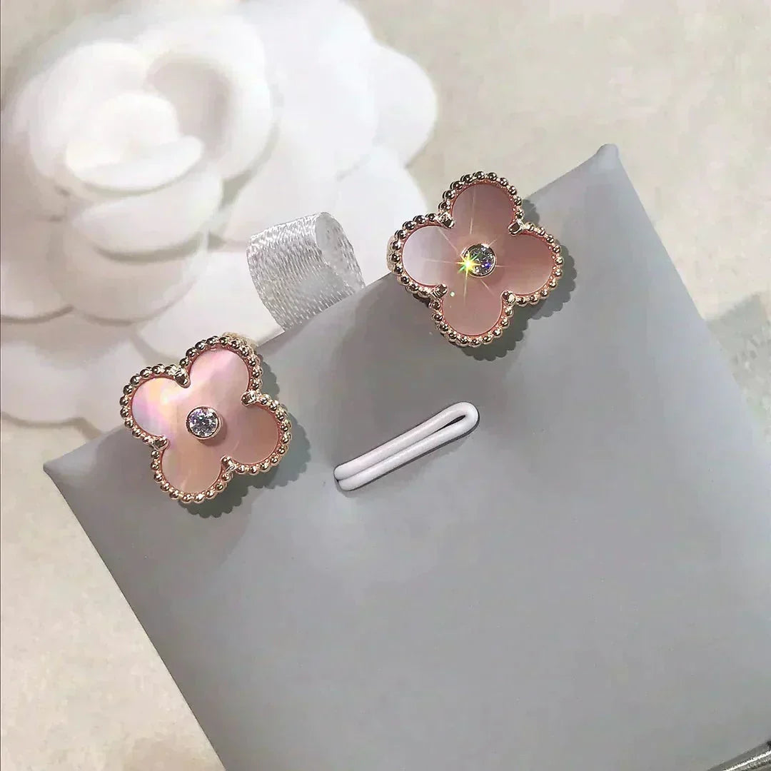[⭐Clover Jewelry]CLOVER MEDIUM 1 MOTIFS  PINK MOP DIAMOND EARRINGS