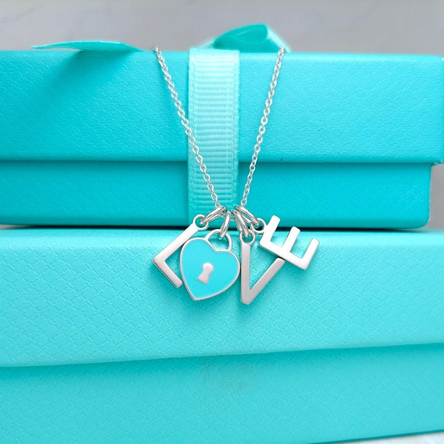 [Clover Jewelry]LOVE TEXT PEDANT NECKLACE