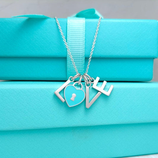 [Clover Jewelry]LOVE TEXT PEDANT NECKLACE