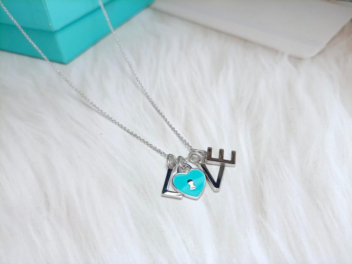 [Clover Jewelry]LOVE TEXT PEDANT NECKLACE