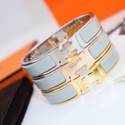 [⭐Clover Jewelry]H LIGHT BLUE BRACELET