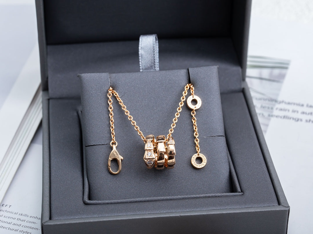 [⭐Clover Jewelry]SERPENTI PINK GOLD NECKLACE DIAMOND