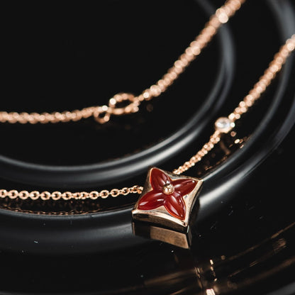[⭐Clover Jewelry]STAR NECKLACE PINK GOLD 1 DIAMOND
