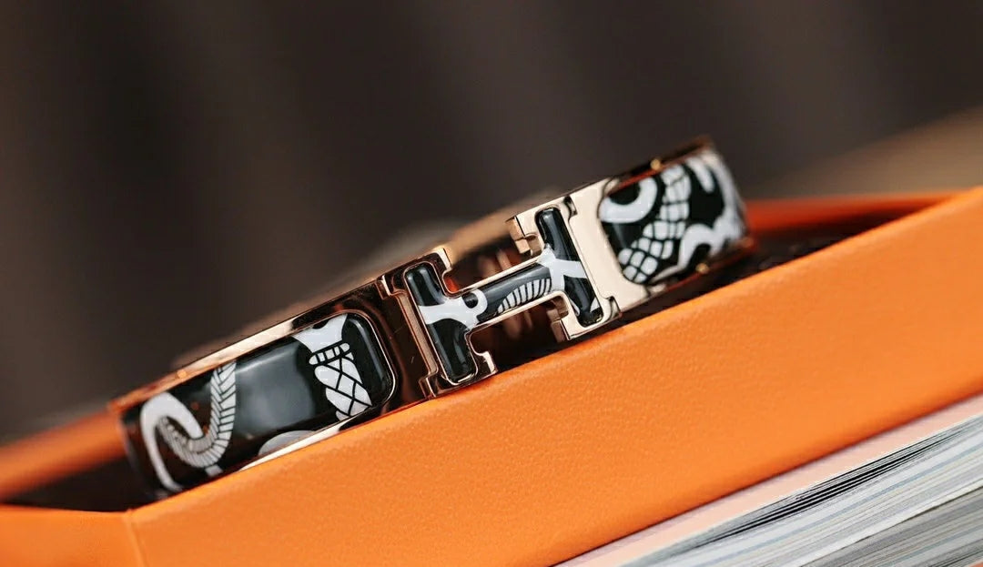 [⭐Clover Jewelry]H TARTAN BRACELET 12MM