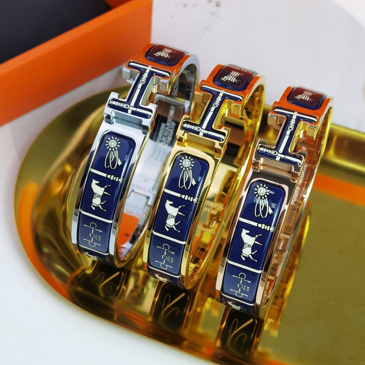[⭐Clover Jewelry]H COUVERTURES DARK BLUE BRACELET