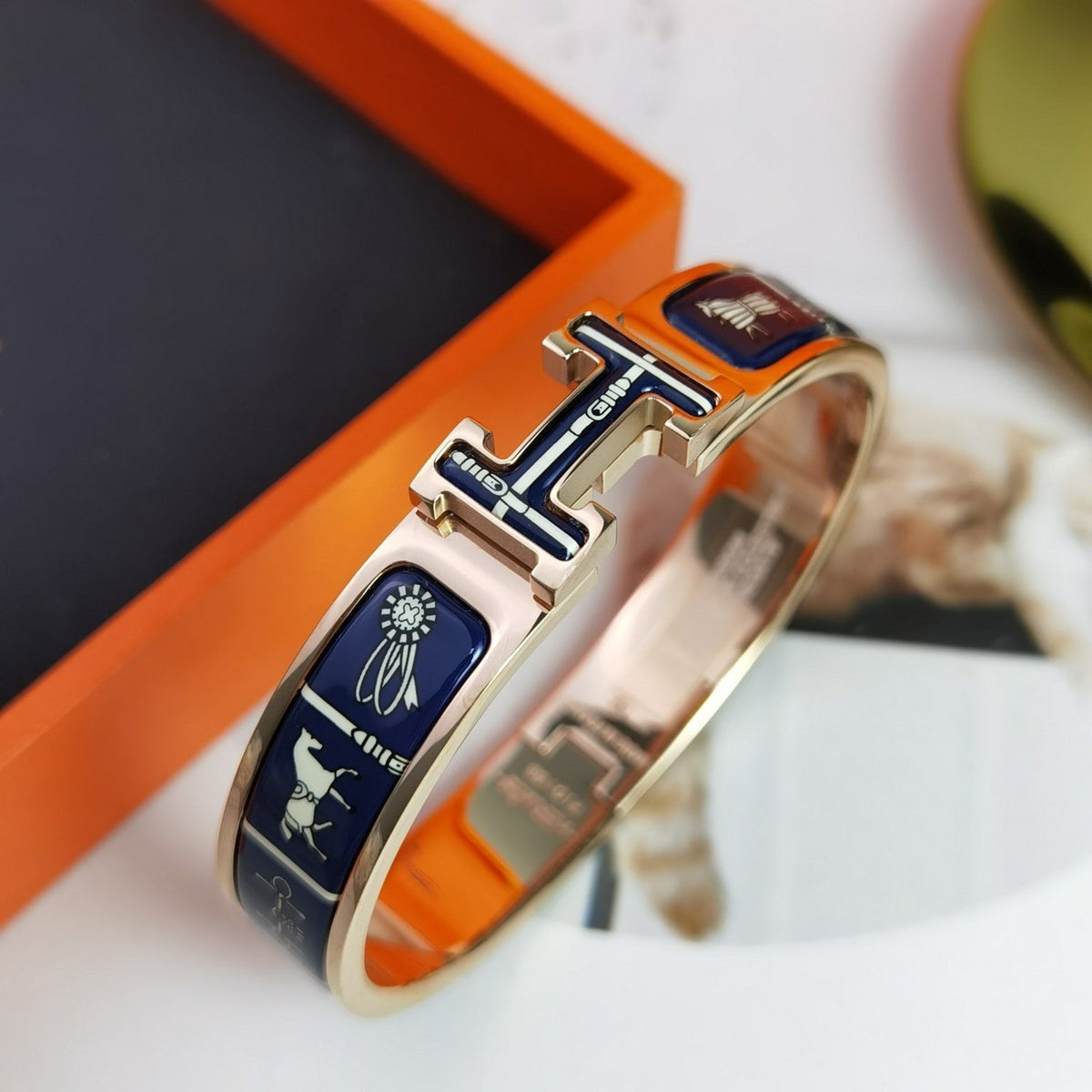 [⭐Clover Jewelry]H COUVERTURES DARK BLUE BRACELET