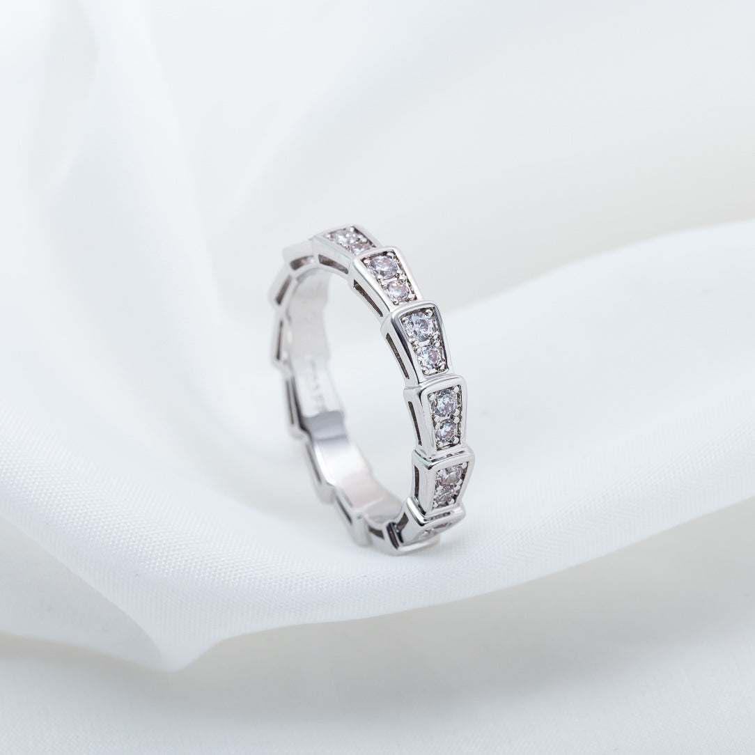 [⭐Clover Jewelry]SERPENTI RING SILVER DIAMOND PAVED 3MM