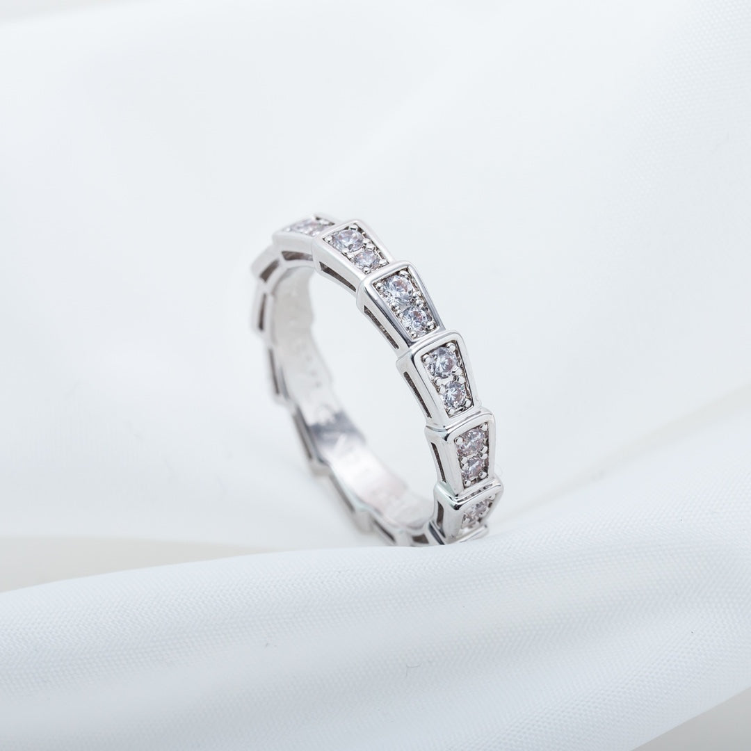 [⭐Clover Jewelry]SERPENTI RING SILVER DIAMOND PAVED 3MM