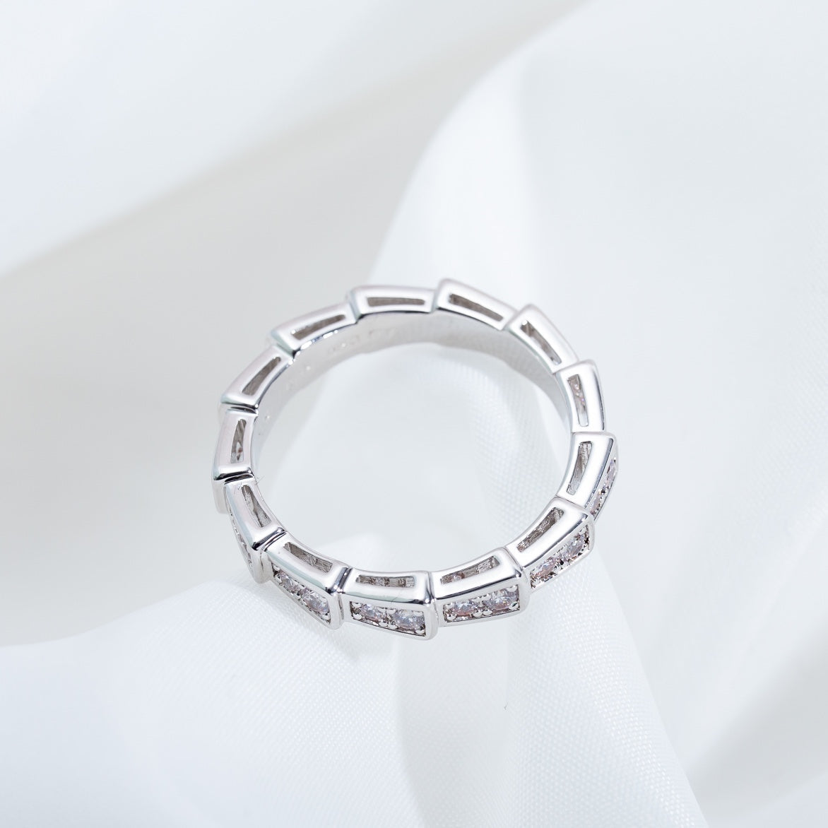 [⭐Clover Jewelry]SERPENTI RING SILVER DIAMOND PAVED 3MM