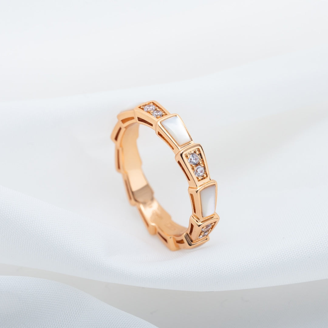 [⭐Clover Jewelry]SERPENTI RING PINK GOLD DIAMOND MOP 3MM