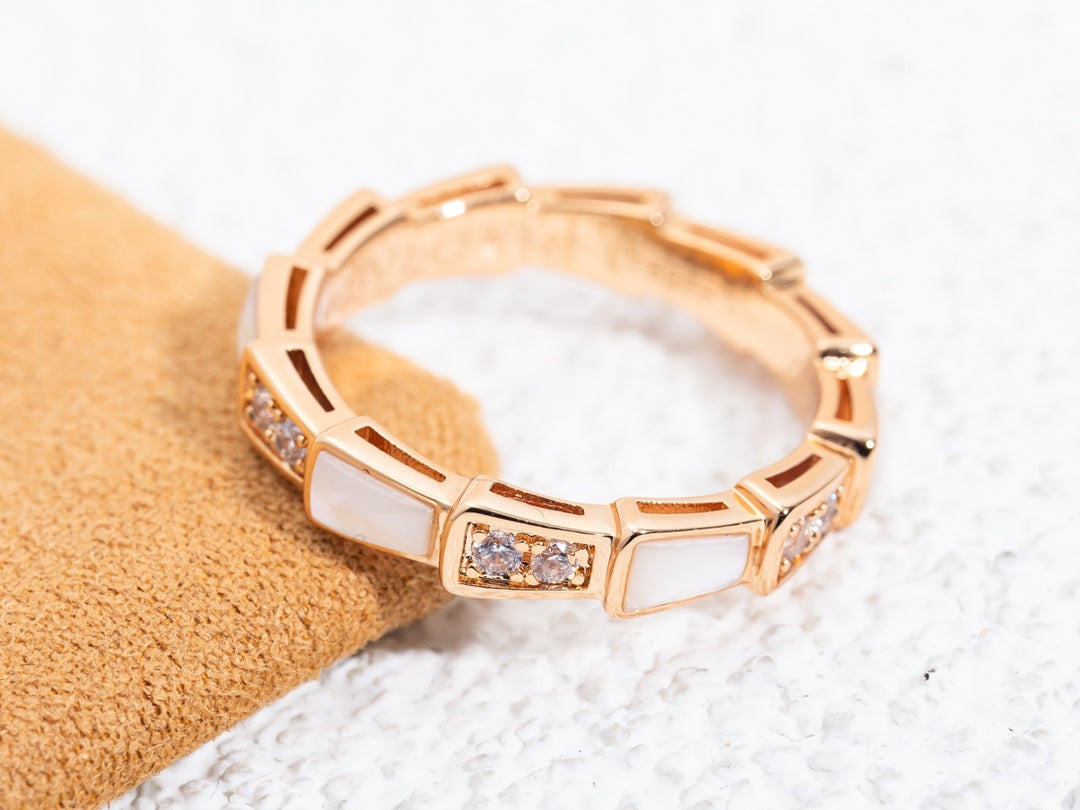 [⭐Clover Jewelry]SERPENTI RING PINK GOLD DIAMOND MOP 3MM