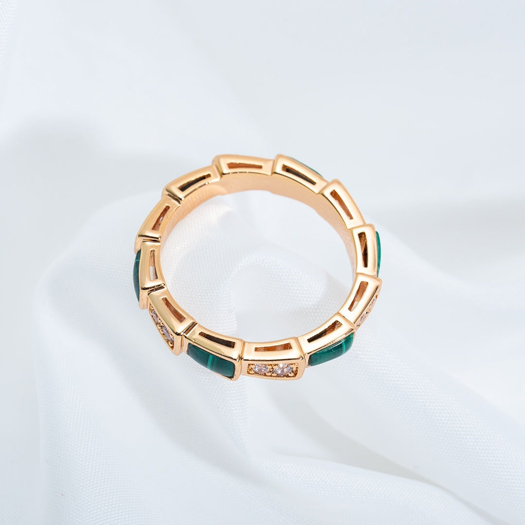 [⭐Clover Jewelry]SERPENTI RING PINK GOLD MALACHITE DIAMOND 3MM