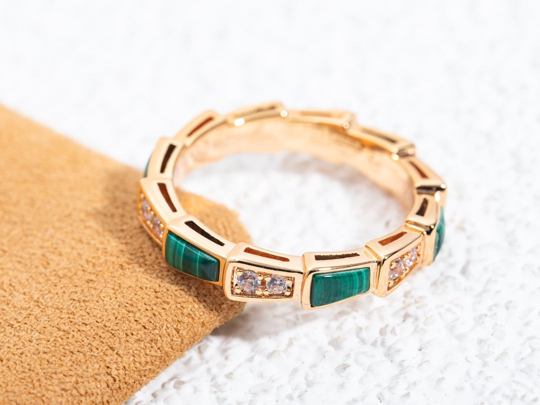 [⭐Clover Jewelry]SERPENTI RING PINK GOLD MALACHITE DIAMOND 3MM