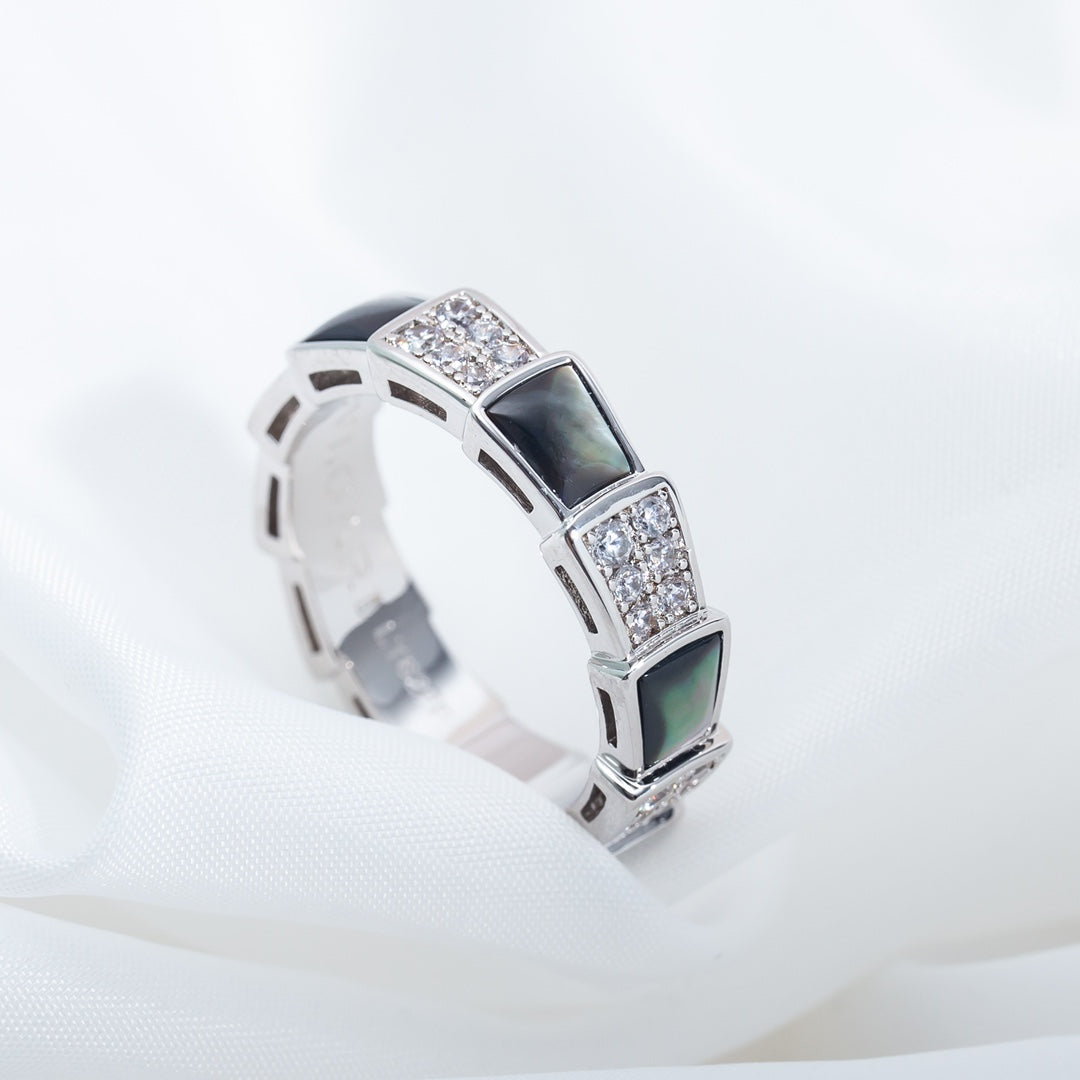 [⭐Clover Jewelry]SERPENTI RING SILVER DIAMOND BLACK MOP 4MM