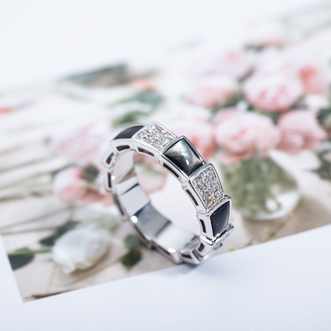 [⭐Clover Jewelry]SERPENTI RING SILVER DIAMOND BLACK MOP 4MM