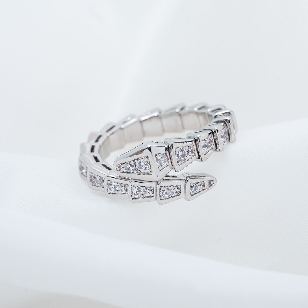 [⭐Clover Jewelry]SERPENTI RING SILVER DIAMOND PAVED 4MM