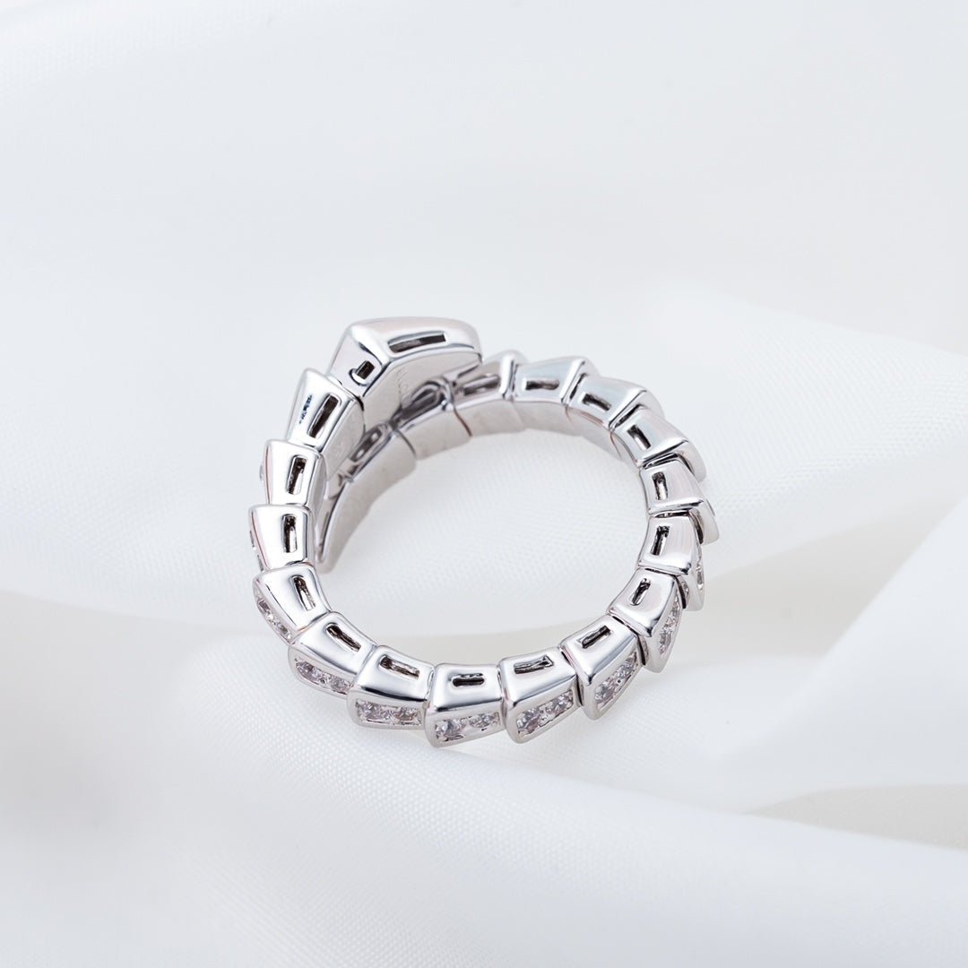 [⭐Clover Jewelry]SERPENTI RING SILVER DIAMOND PAVED 4MM