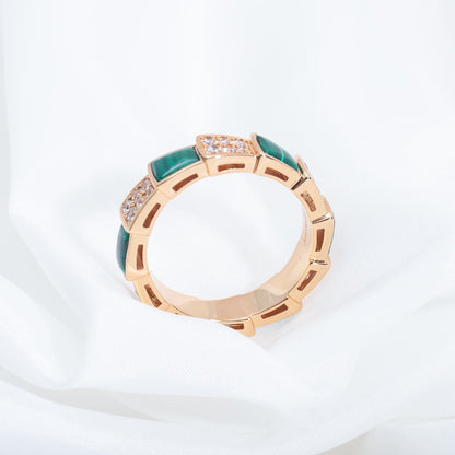[⭐Clover Jewelry]SERPENTI RING PINK GOLD MALACHITE DIAMOND PAVED 4MM