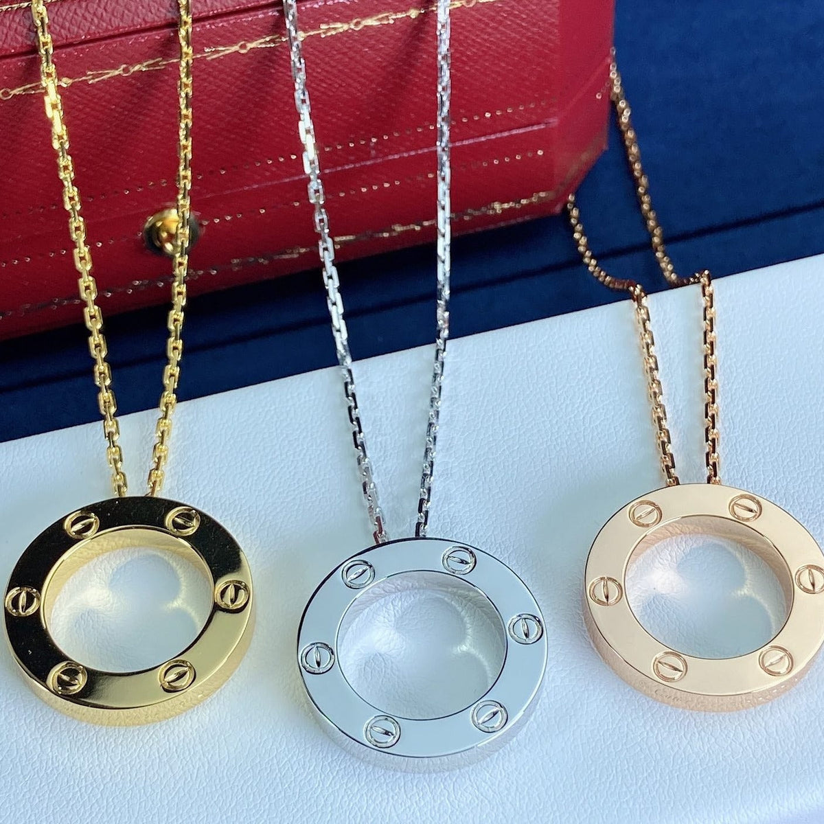 [⭐Clover Jewelry]LOVE NECKLACE 16MM