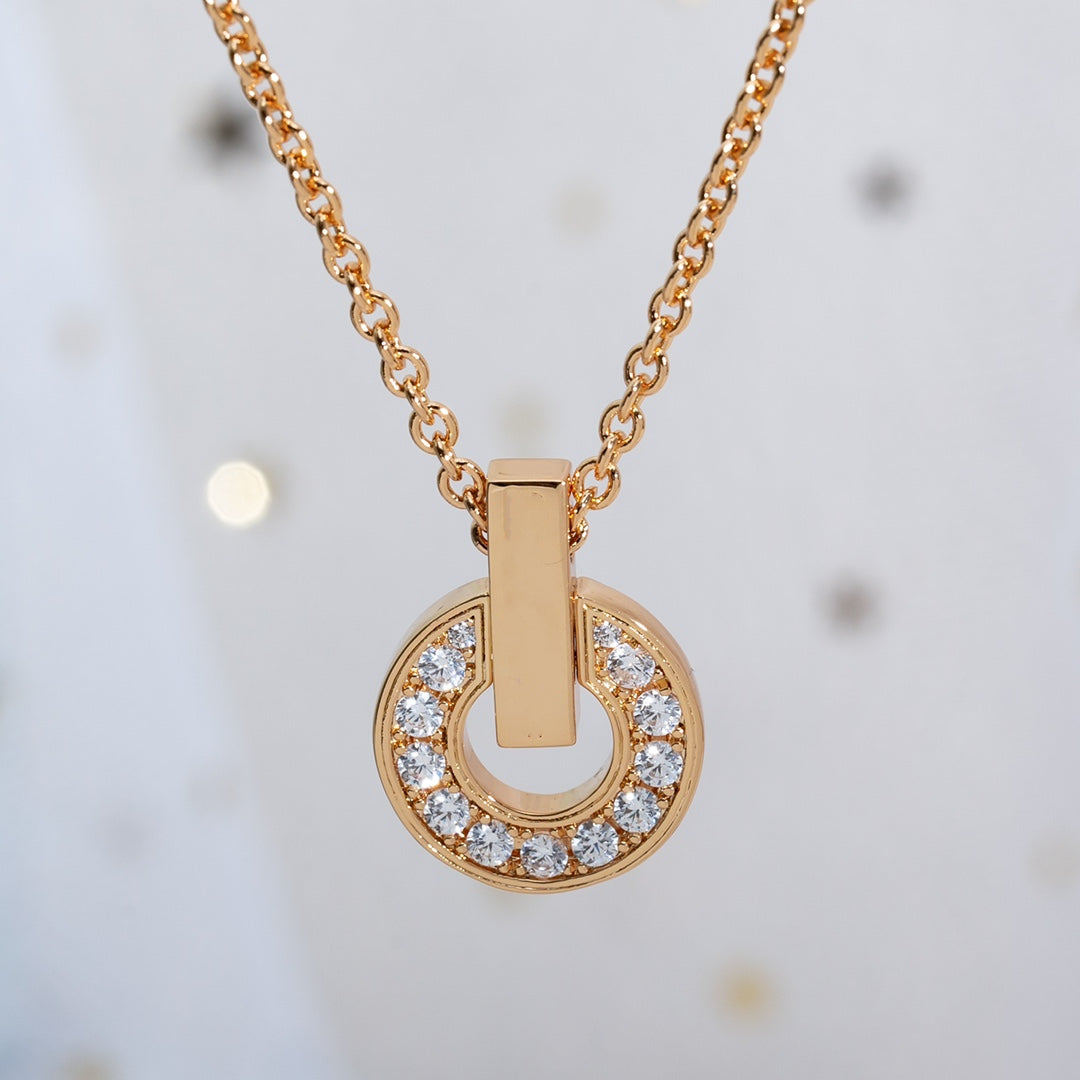 [⭐Clover Jewelry]GARI NECKLACE PINK GOLD DIAMOND