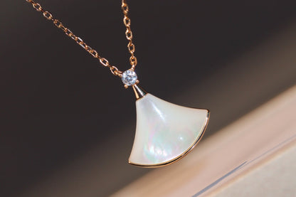 [⭐Clover Jewelry]DREAM NECKLACE WHITE MOP PINK GOLD 1 DIAMOND