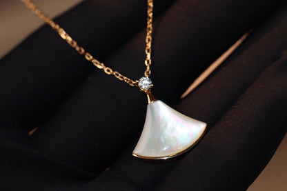 [⭐Clover Jewelry]DREAM NECKLACE WHITE MOP PINK GOLD 1 DIAMOND