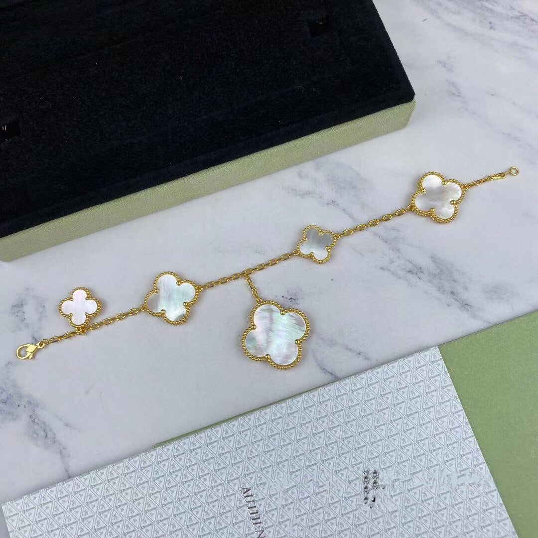[⭐Clover Jewelry]MAGIC CLOVER MOP GOLD BRACELET 5 MOTIFS