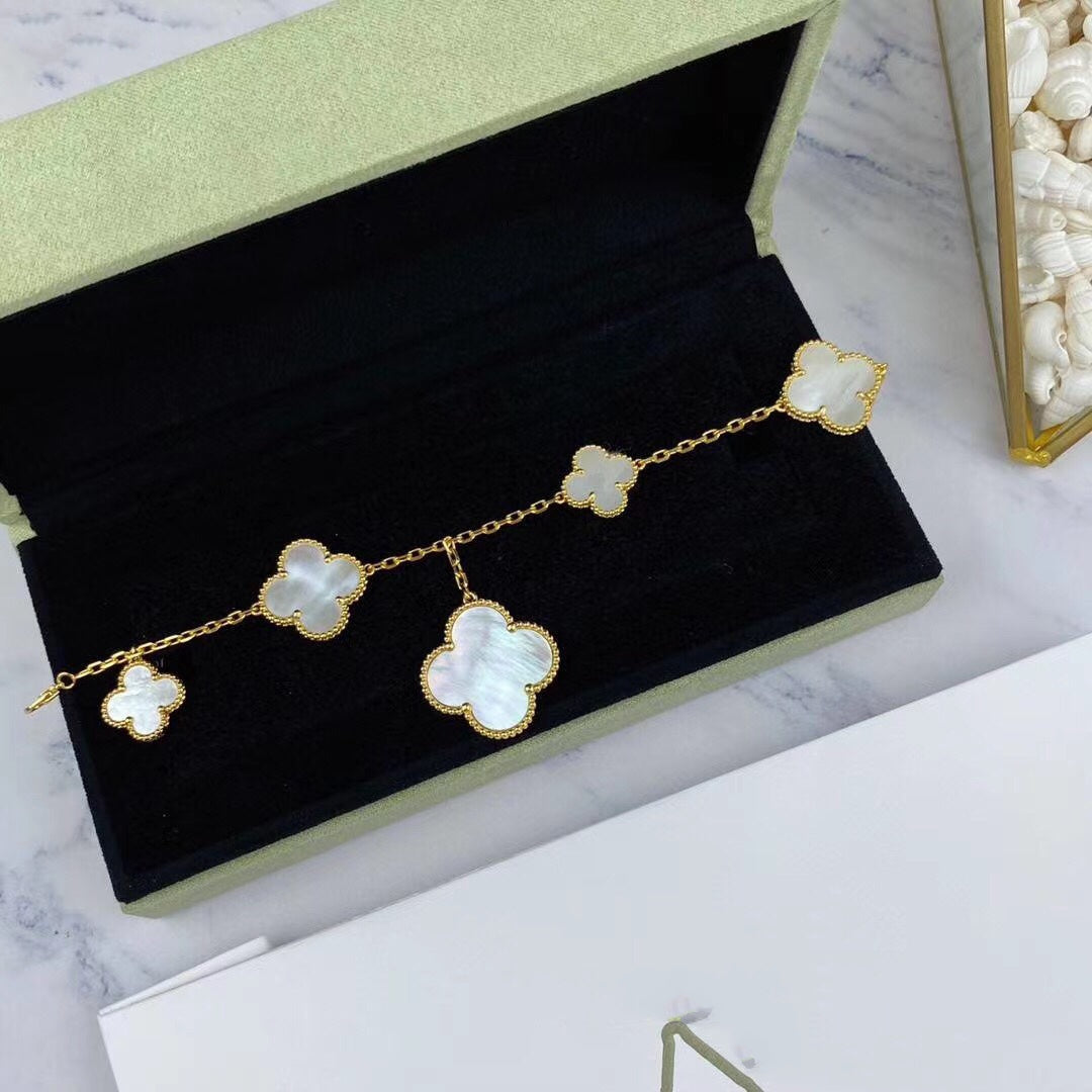 [⭐Clover Jewelry]MAGIC CLOVER MOP GOLD BRACELET 5 MOTIFS