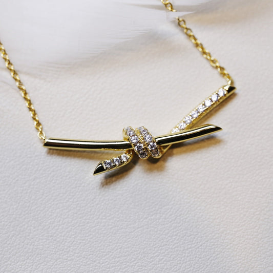 [Clover Jewelry]KNOT NECKLACE GOLD DIAMONDS
