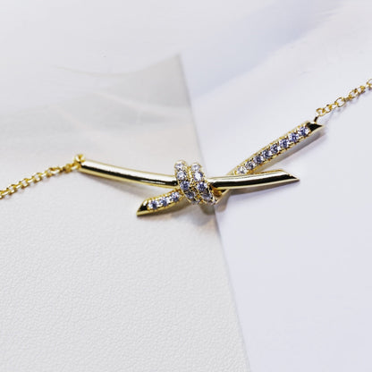 [Clover Jewelry]KNOT NECKLACE GOLD DIAMONDS