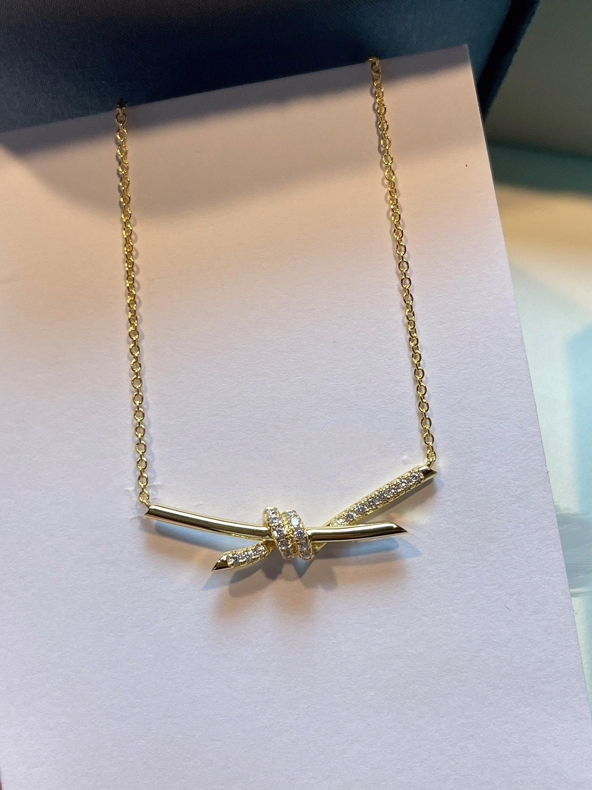 [Clover Jewelry]KNOT NECKLACE GOLD DIAMONDS