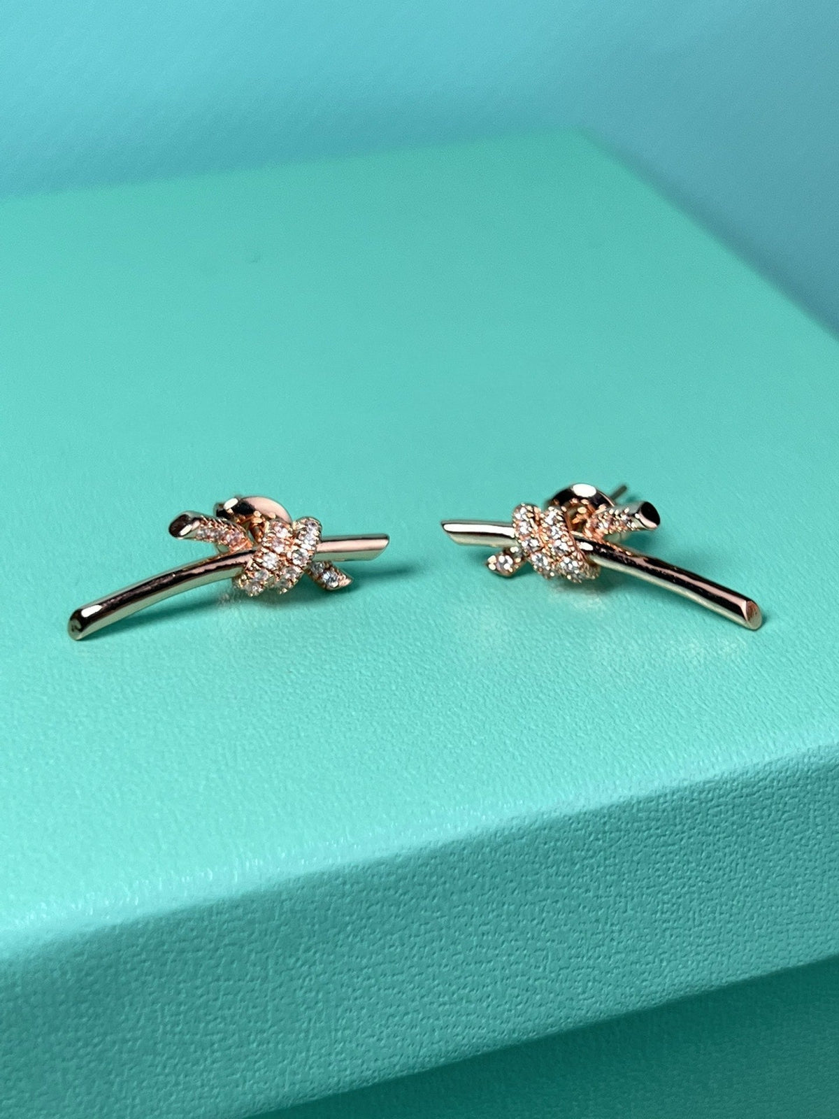 [Clover Jewelry]KNOT EARRINGS PINK GOLD DIAMOND