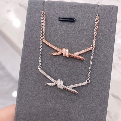 [Clover Jewelry]KNOT NECKLACE DIAMONDS