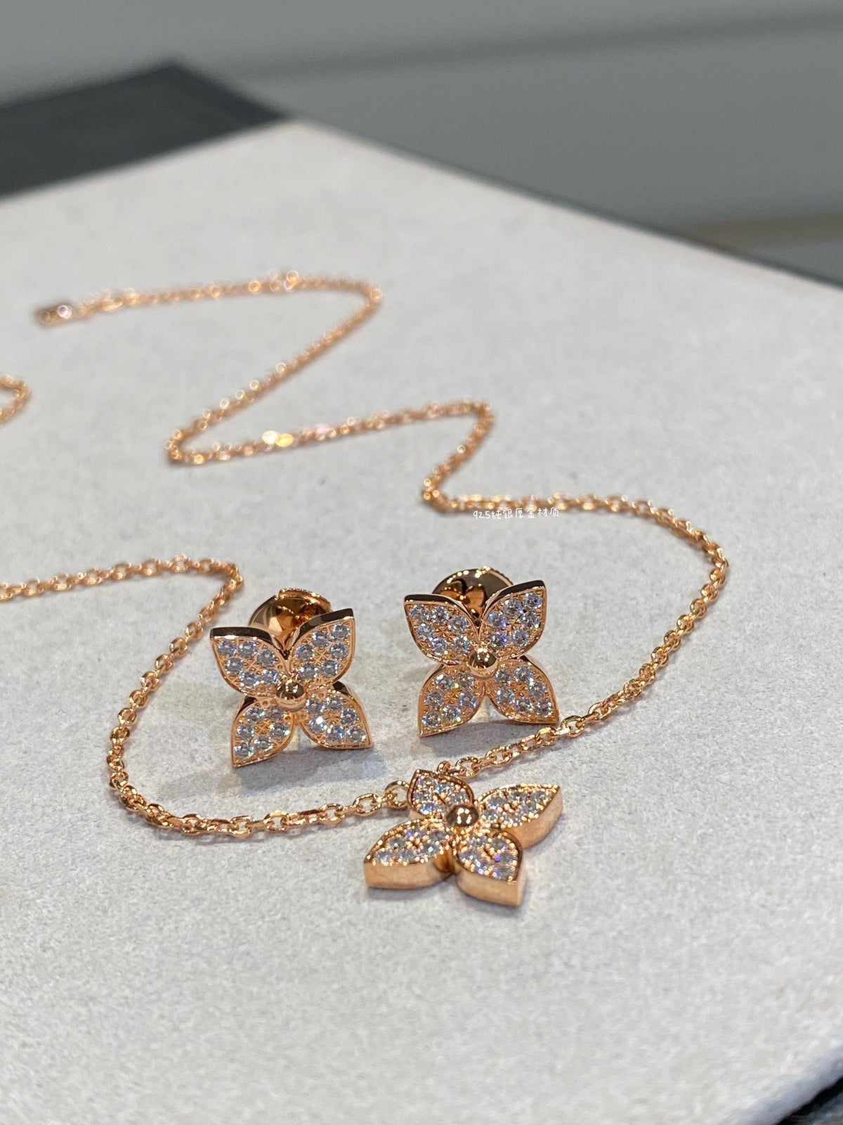 [⭐Clover Jewelry]STAR DIAMOND NECKALCE