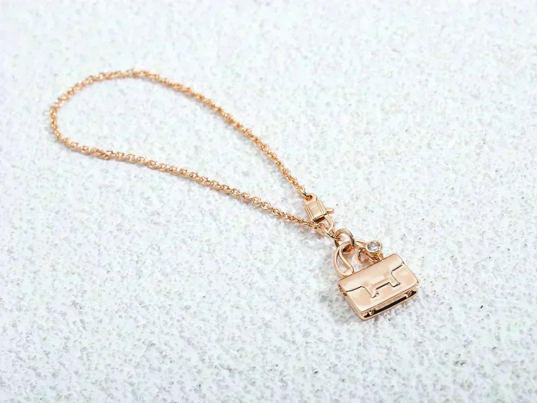 [⭐Clover Jewelry]AMULETTE PEDANT ROSE GOLD NECKLACE