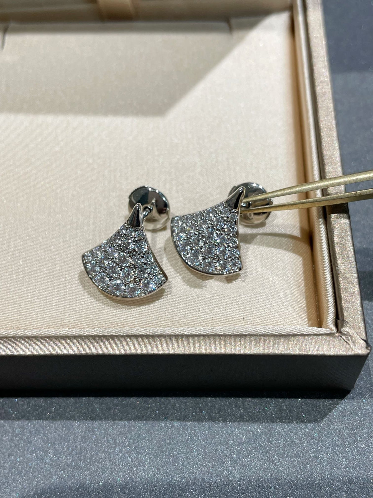 [⭐Clover Jewelry]DREAM STUD EARRINGS DIAMOND
