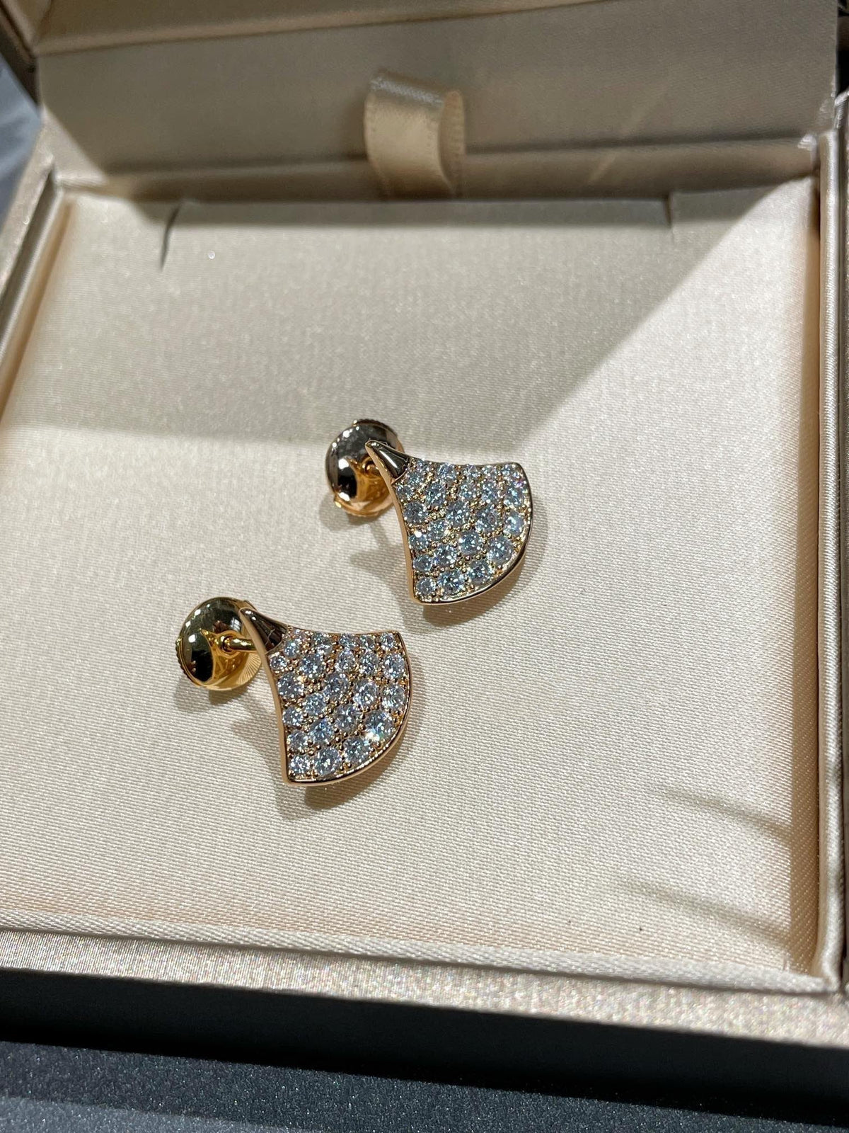 [⭐Clover Jewelry]DREAM STUD EARRINGS DIAMOND