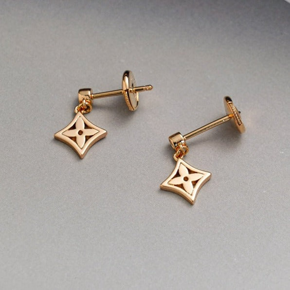 [⭐Clover Jewelry]STAR EARRINGS GOLD
