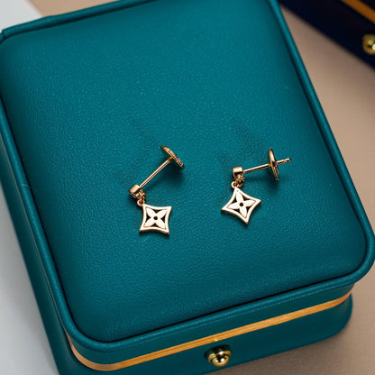 [⭐Clover Jewelry]STAR EARRINGS GOLD