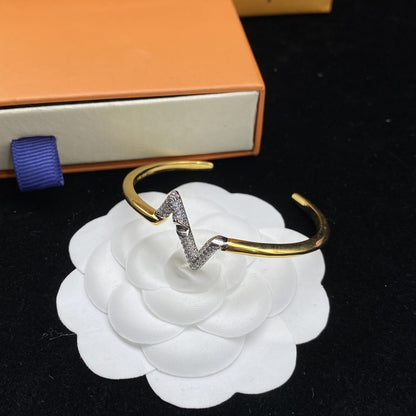 [⭐Clover Jewelry]VOLTE UPSITE DOWN DIAMOND GOLD OPEN BRACELET